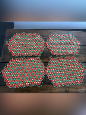 Vintage Lot of 4 Crocheted Placemats Bright Orange Green